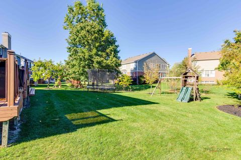 Tiny photo for 608 Sycamore Street, Vernon Hills, IL 60061 (MLS # 12495566)