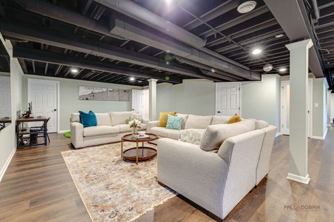 Tiny photo for 608 Sycamore Street, Vernon Hills, IL 60061 (MLS # 12495566)