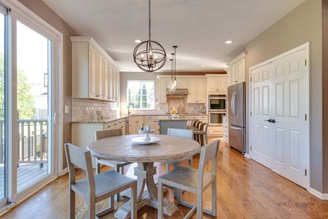 Tiny photo for 608 Sycamore Street, Vernon Hills, IL 60061 (MLS # 12495566)