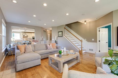 Tiny photo for 608 Sycamore Street, Vernon Hills, IL 60061 (MLS # 12495566)