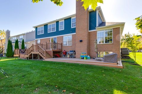 Tiny photo for 608 Sycamore Street, Vernon Hills, IL 60061 (MLS # 12495566)