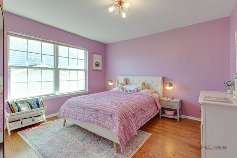 Tiny photo for 608 Sycamore Street, Vernon Hills, IL 60061 (MLS # 12495566)