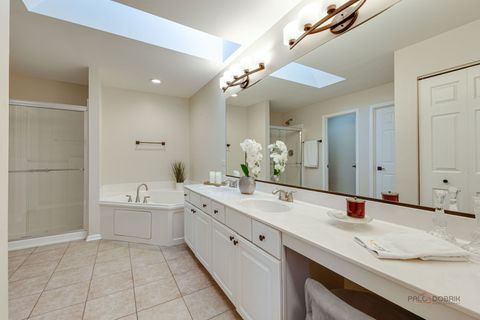 Tiny photo for 608 Sycamore Street, Vernon Hills, IL 60061 (MLS # 12495566)