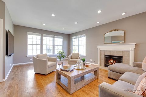 Tiny photo for 608 Sycamore Street, Vernon Hills, IL 60061 (MLS # 12495566)