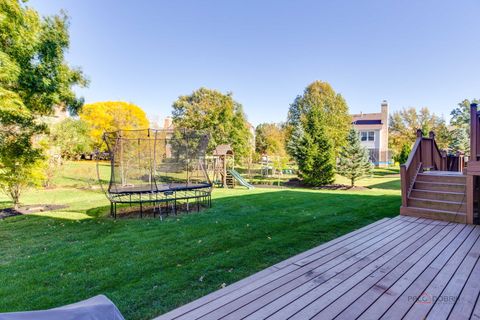 Tiny photo for 608 Sycamore Street, Vernon Hills, IL 60061 (MLS # 12495566)