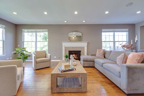 Tiny photo for 608 Sycamore Street, Vernon Hills, IL 60061 (MLS # 12495566)