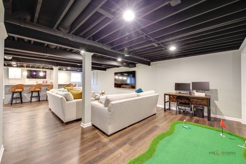 Tiny photo for 608 Sycamore Street, Vernon Hills, IL 60061 (MLS # 12495566)