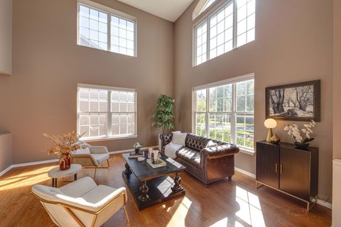 Tiny photo for 608 Sycamore Street, Vernon Hills, IL 60061 (MLS # 12495566)