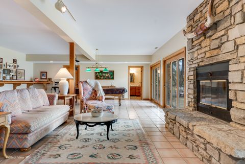 Tiny photo for 38W710 Bonnie Court, St. Charles, IL 60175 (MLS # 12606143)