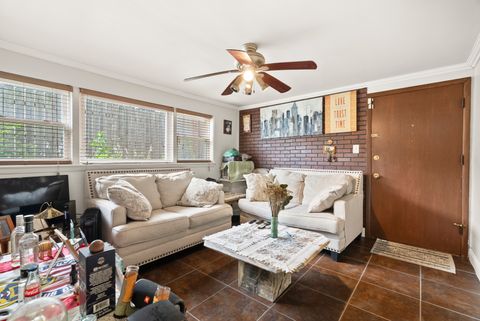 Tiny photo for 2730 N 74th Court #GW, Elmwood Park, IL 60707 (MLS # 12482196)