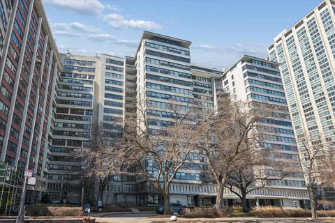 Tiny photo for 3430 N Lake Shore Drive #16L, Chicago, IL 60657 (MLS # 12595334)