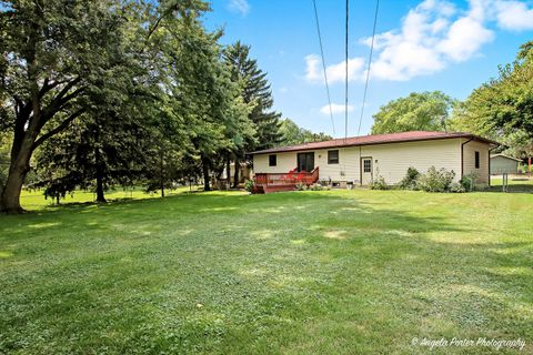 Tiny photo for 1320 Meadow Lane, McHenry, IL 60050 (MLS # 12479989)