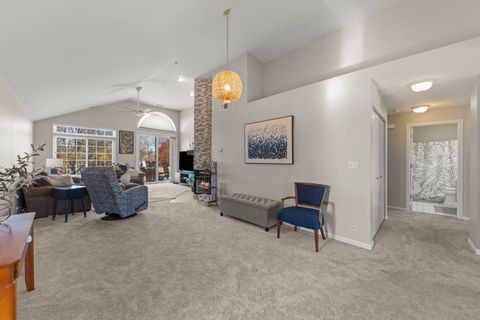 Tiny photo for 401 Cromwell Circle #2, Bartlett, IL 60103 (MLS # 12510206)