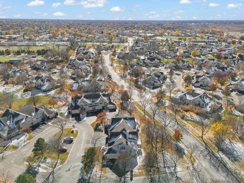 Tiny photo for 401 Cromwell Circle #2, Bartlett, IL 60103 (MLS # 12510206)