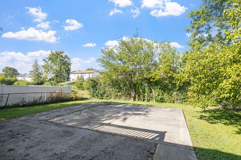 Tiny photo for 17700 Springfield Avenue, Country Club Hills, IL 60478 (MLS # 12549426)