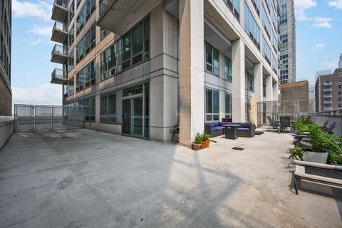 Tiny photo for 701 S Wells Street #804, Chicago, IL 60607 (MLS # 12713621)
