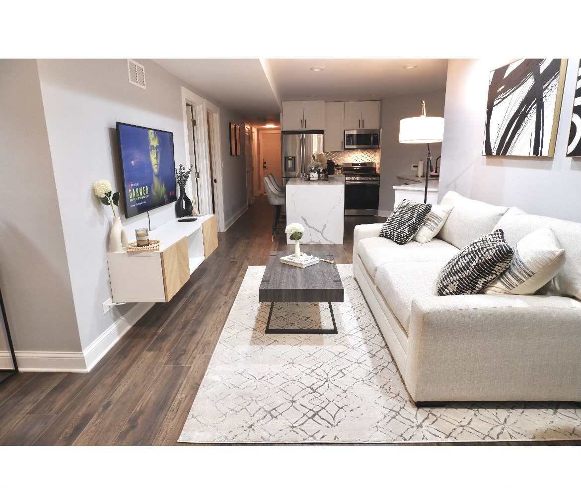 2944 N Ridgeway Avenue GARDEN