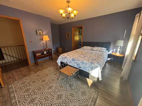 Tiny photo for 2S590 Seraph Holmes Court, Warrenville, IL 60555 (MLS # 12468929)