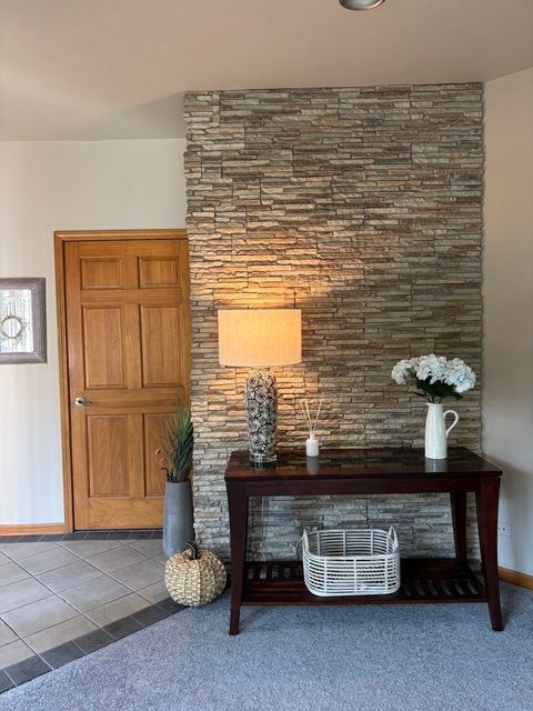 Tiny photo for 2S590 Seraph Holmes Court, Warrenville, IL 60555 (MLS # 12468929)