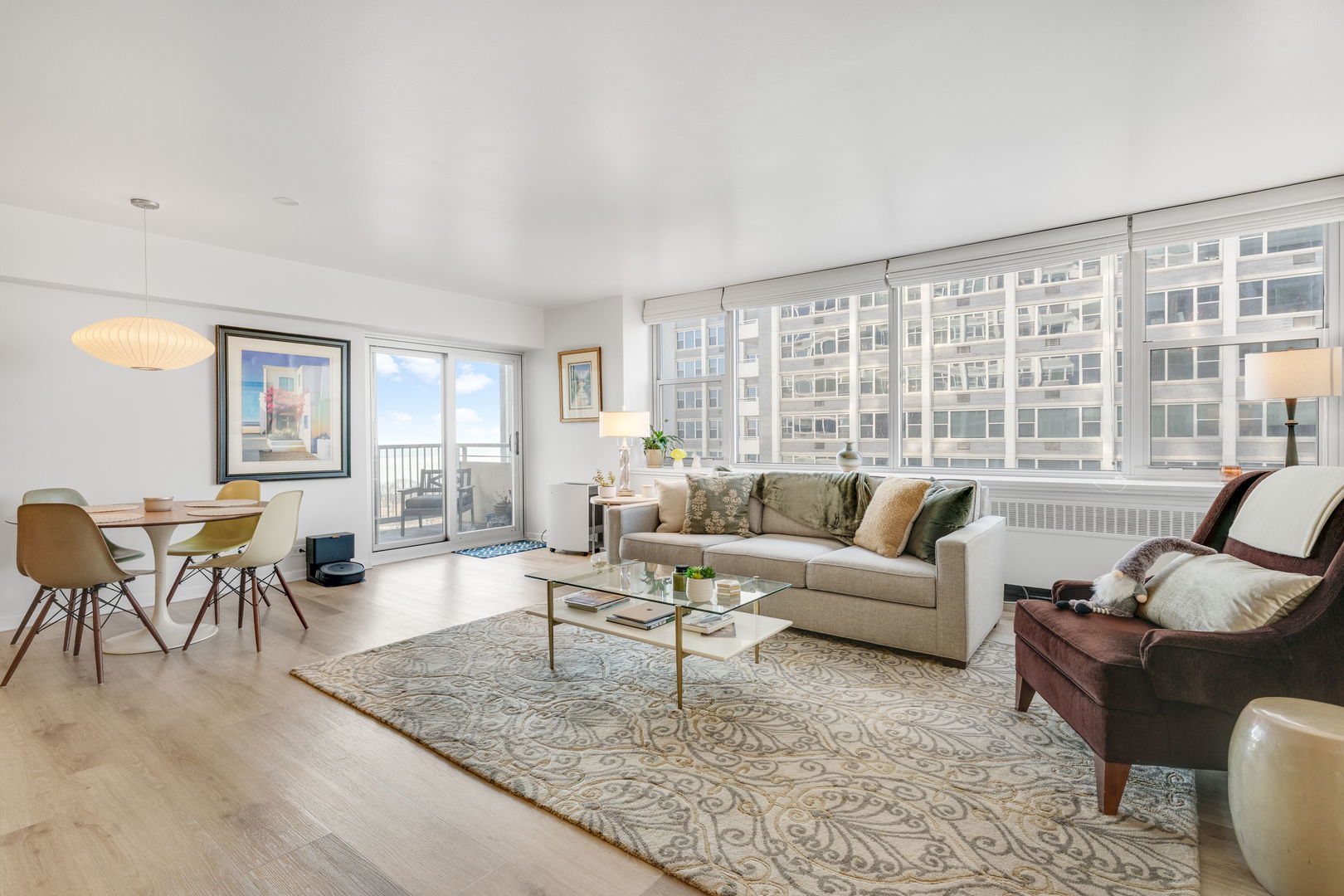 4250 N Marine Drive 1729