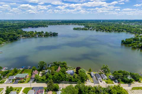 Tiny photo for 35231 N Wilson Road, Ingleside, IL 60041 (MLS # 12679514)