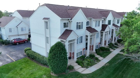 Photo of 1385 New Haven Drive #1385, Cary, IL 60013 (MLS # 12720116)
