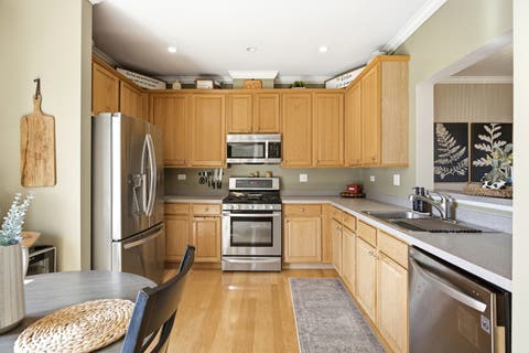 Tiny photo for 1385 New Haven Drive #1385, Cary, IL 60013 (MLS # 12720116)