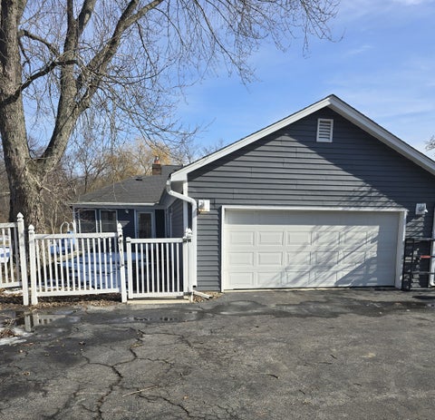 Tiny photo for 1848 E Marmion Place, Crete, IL 60417 (MLS # 12675787)