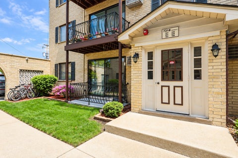 Photo of 7218 W Wrightwood Avenue #107, Elmwood Park, IL 60707 (MLS # 12774589)