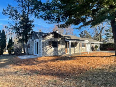 Tiny photo for 5547 S Peck Avenue, Countryside, IL 60525 (MLS # 12576069)