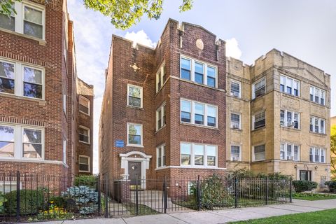 2443 W Gunnison Street 1 Chicago IL 60625