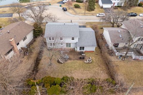 Tiny photo for 240 Osage Terrace, Buffalo Grove, IL 60089 (MLS # 12587273)