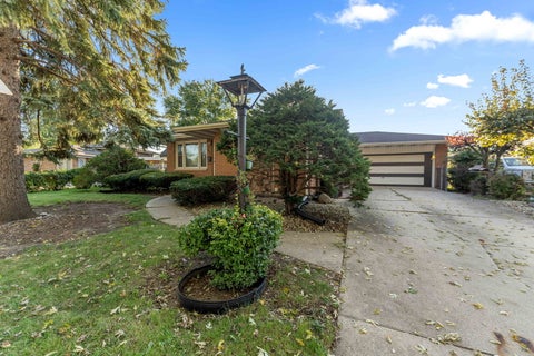 Tiny photo for 630 De Angelis Court, Chicago Heights, IL 60411 (MLS # 12772871)