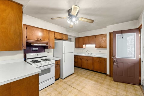Tiny photo for 630 De Angelis Court, Chicago Heights, IL 60411 (MLS # 12772871)