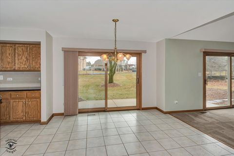 Tiny photo for 21377 Bramble Drive, Frankfort, IL 60423 (MLS # 12584460)