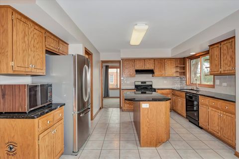 Tiny photo for 21377 Bramble Drive, Frankfort, IL 60423 (MLS # 12584460)