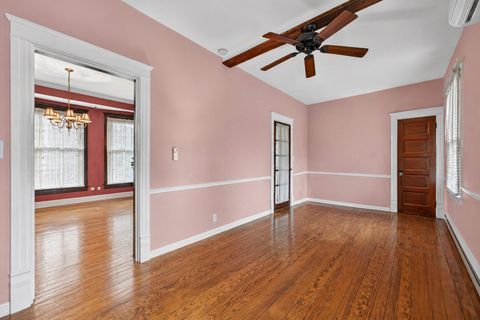 Tiny photo for 4725 Main Street, Downers Grove, IL 60515 (MLS # 12563414)