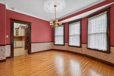 Tiny photo for 4725 Main Street, Downers Grove, IL 60515 (MLS # 12563414)