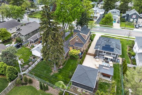 Tiny photo for 4725 Main Street, Downers Grove, IL 60515 (MLS # 12563414)