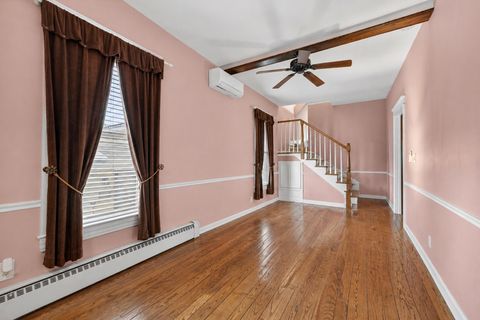 Tiny photo for 4725 Main Street, Downers Grove, IL 60515 (MLS # 12563414)