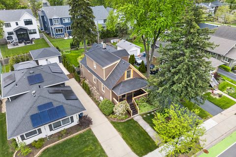 Tiny photo for 4725 Main Street, Downers Grove, IL 60515 (MLS # 12563414)