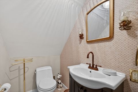 Tiny photo for 4725 Main Street, Downers Grove, IL 60515 (MLS # 12563414)