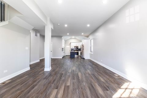 Tiny photo for 5552 S Shields Avenue, Chicago, IL 60621 (MLS # 12559537)