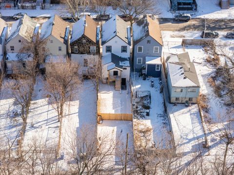 Tiny photo for 5552 S Shields Avenue, Chicago, IL 60621 (MLS # 12559537)