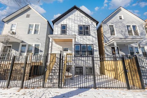 Tiny photo for 5552 S Shields Avenue, Chicago, IL 60621 (MLS # 12559537)
