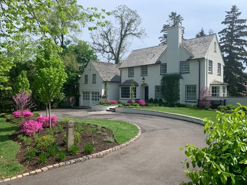 Photo of 375 Washington Road, Lake Forest, IL 60045 (MLS # 12578958)