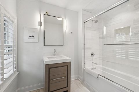 Tiny photo for 375 Washington Road, Lake Forest, IL 60045 (MLS # 12578958)