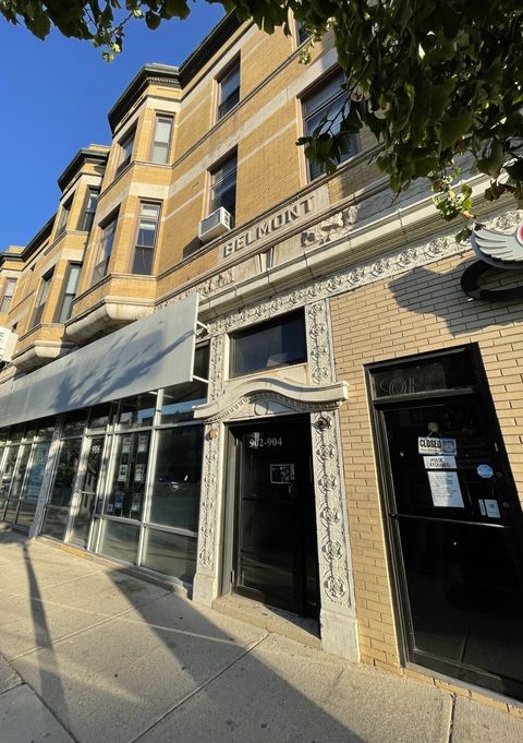 906 W Belmont Avenue Chicago IL 60657