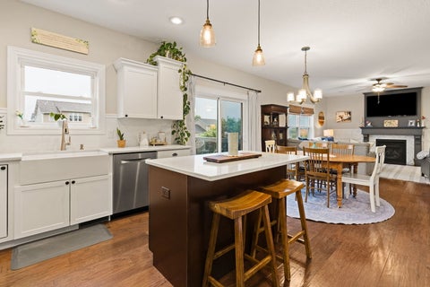 Tiny photo for 4367 55th Avenue, Bettendorf, IA 52722 (MLS # 12682021)