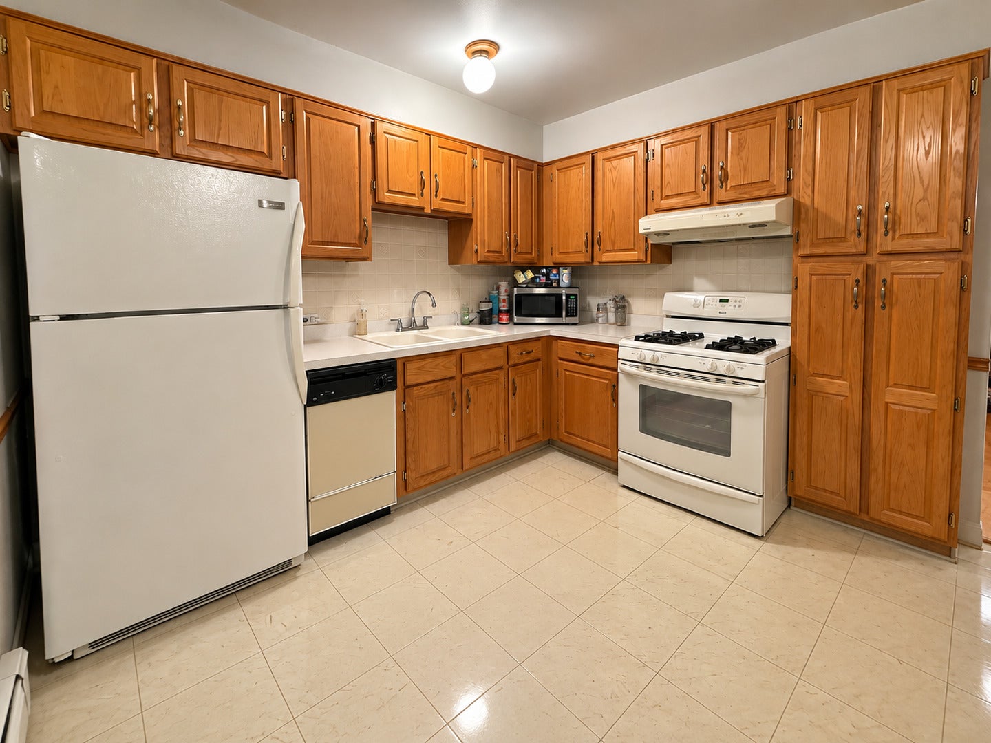 1321 S Finley Road 312